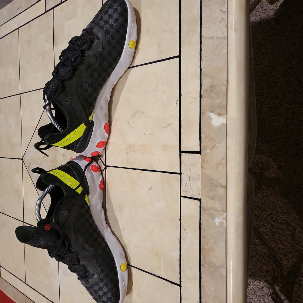 Nike React - image 2